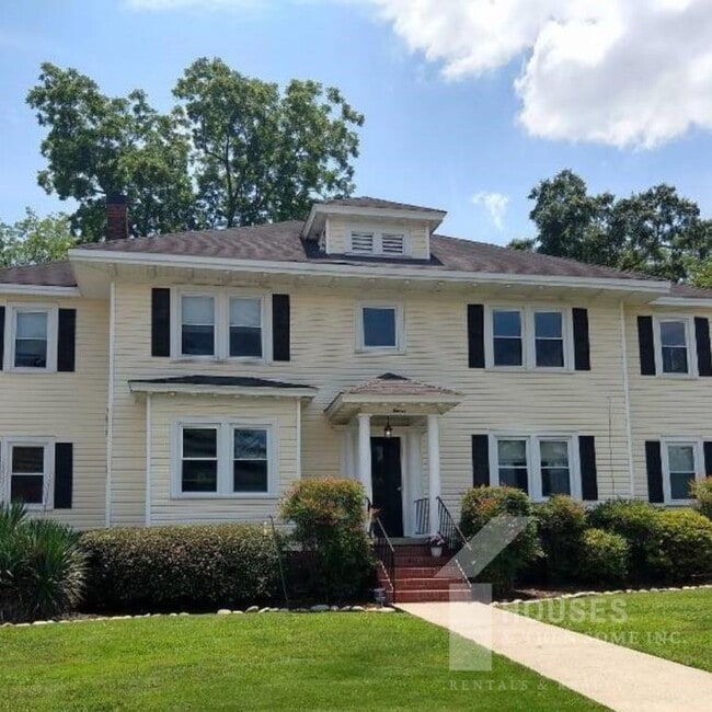 Photo - 11 Cateechee Ave House