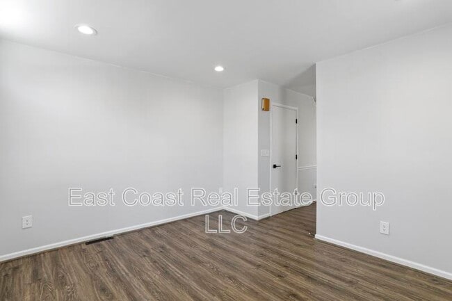 Photo - 131 Fairground Ave Unidad 131