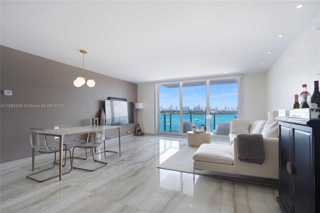 Photo - 1000 West Ave Unidad 417