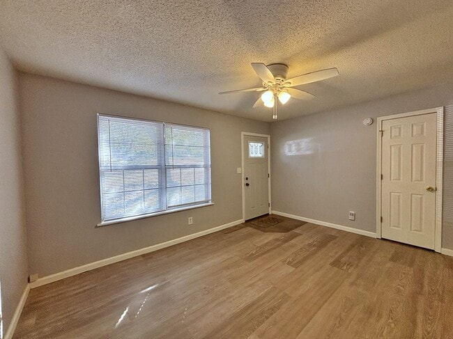 Photo - 2641 Maverick Ln