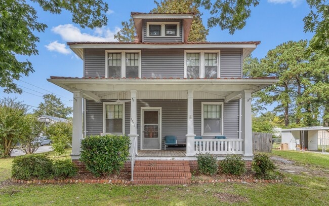 Photo - 4522 Columbia St House