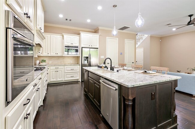 Photo - 68 Daffodil Meadow Pl
