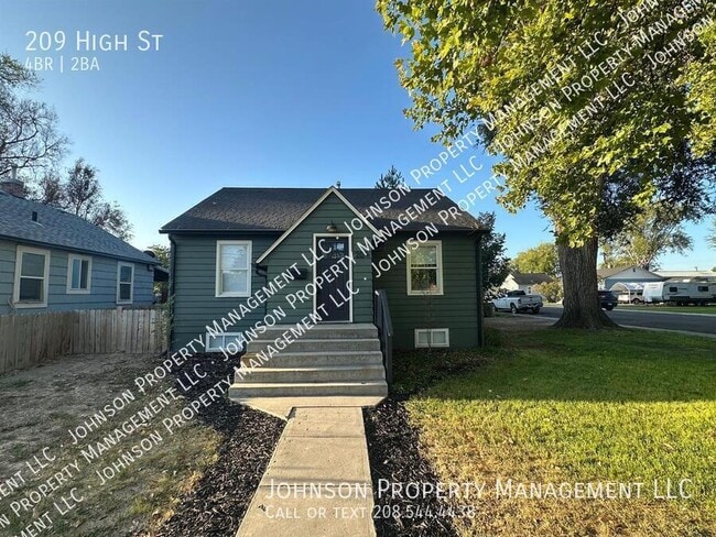 Building Photo - 209 High St Rental