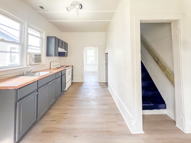 Photo - 508 N 7th Ave