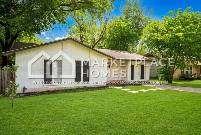 Photo - 4605 Brassiewood Dr