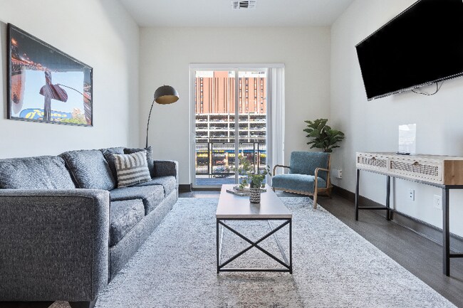 Photo - 707 Richard Arrington Jr Blvd S Unidad 206