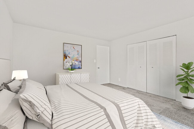 Dunhill North Apartments