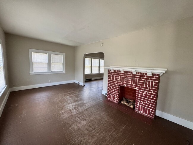 Photo - 2 bedroom 1 bath home in Rock Island