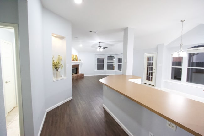 Photo - 3605 Villanova Dr