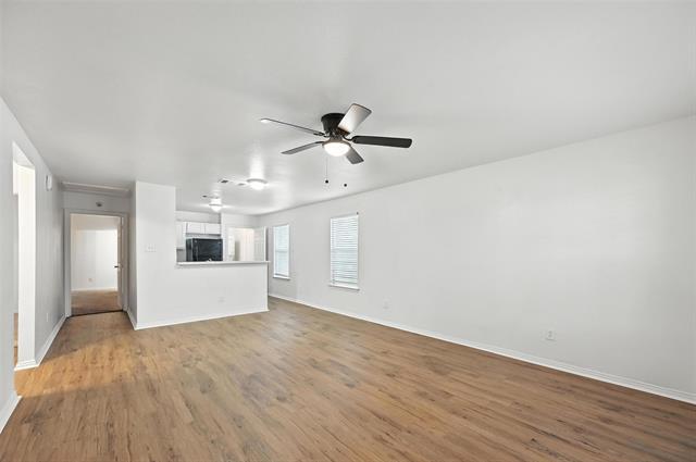 Photo - 1713 Manor Garden Mnr