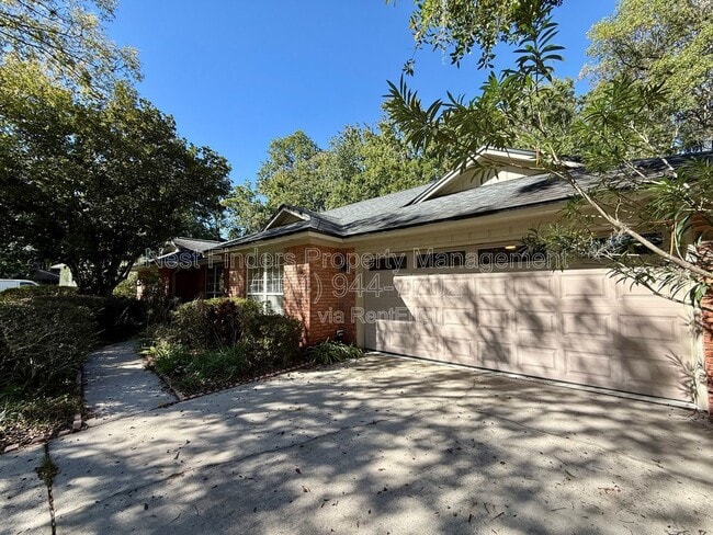 Photo - 2217 Hammock Oaks Dr N