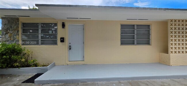 Photo - 21 NW 32nd Ct Unit 21