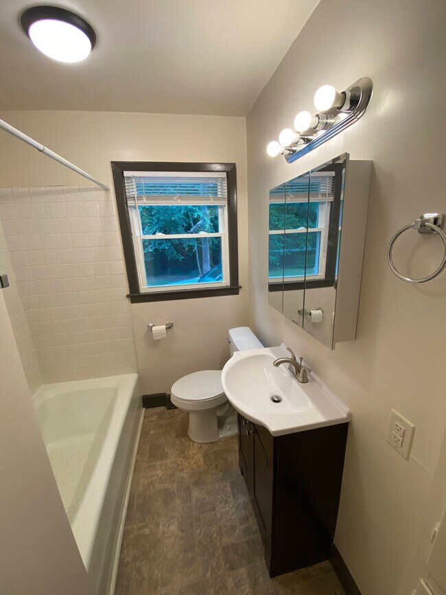 2033 Shelly St Apartments For Rent in Newberry, SC