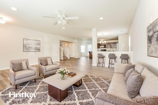 Photo - 143 Rockingham Way