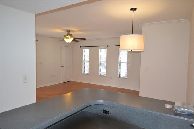 Photo - 718 Lyndhurst St Unit 922