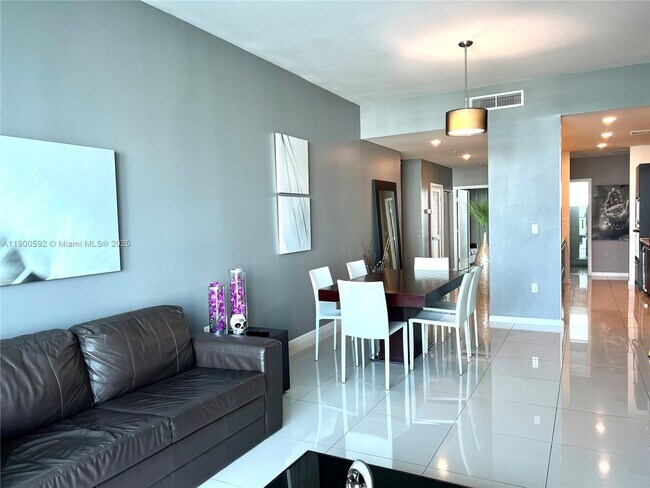 Photo - 7928 East Dr Unit 705