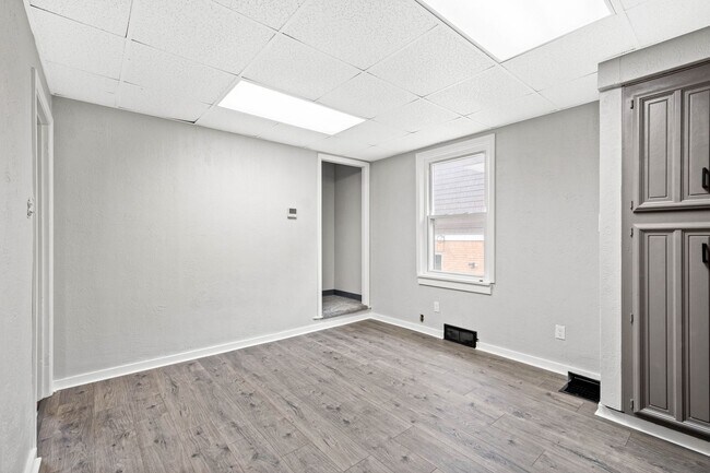 Photo - Stunning 3 bedroom home in Carrick available May 15!