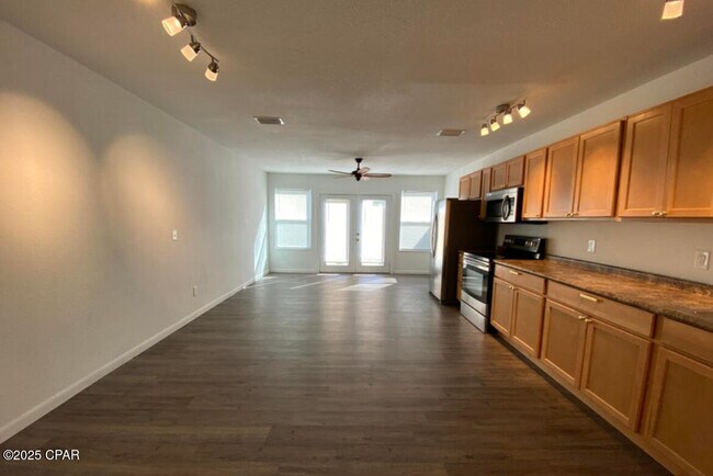 Photo - 4455 W 19th St