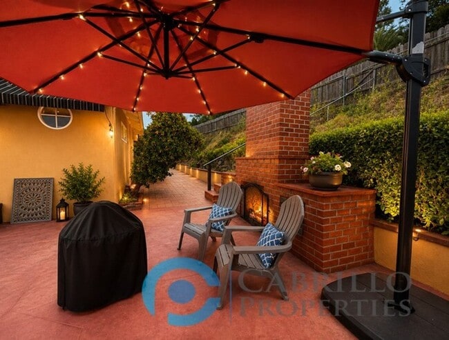 Photo - Your dream home awaits! - Stunning & Spacious 3bd/2ba Mt. Helix Home
