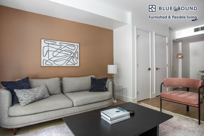 Photo - 1539 Beloit Ave Unit FL2-ID1076