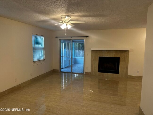 Photo - 11695 Tanager Dr