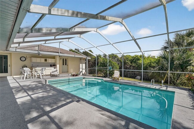 Photo - 2824 Summervale Dr