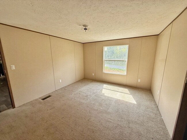 Photo - 2 Bedroom 2 Bathroom Mobile Home