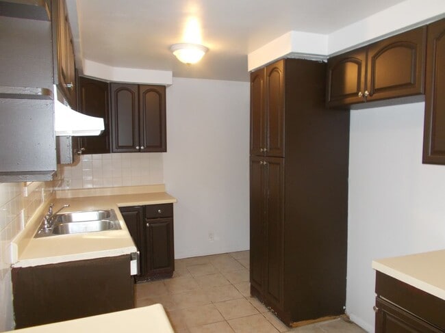 Photo - 70 Woodhill Dr