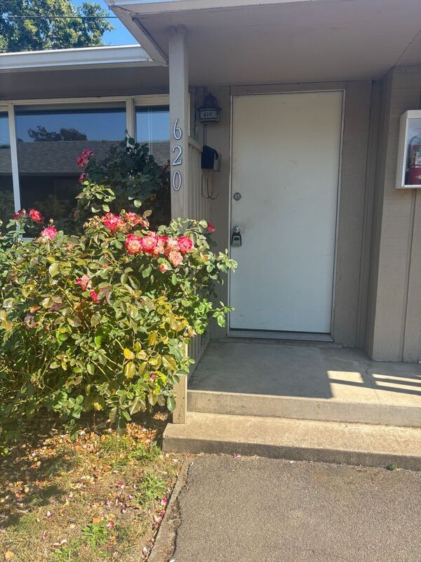 Building Photo - 620 E 19th Ave Rental