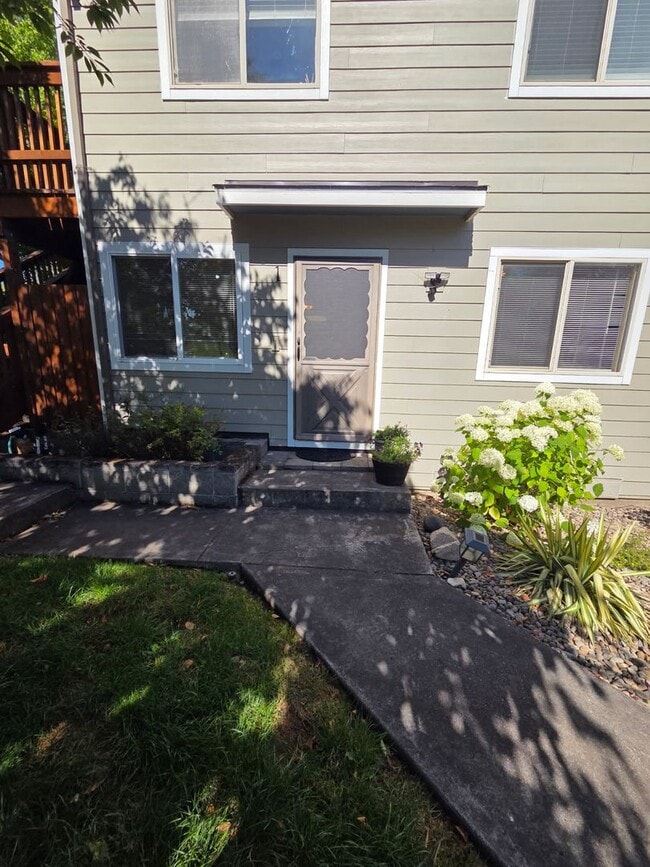 Photo - Two bedroom, Two bath Ground Floor Townhouse | Available Now