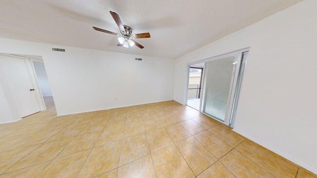 Photo - 1000 Lake of the Woods Blvd