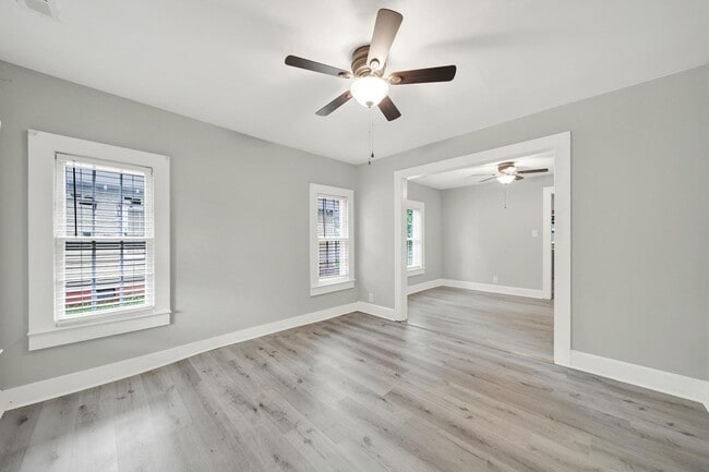 Photo - Recently Renovated 2 Bedroom Home in Rock ...