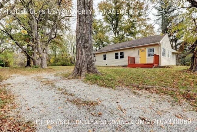 Welcome Home! Charming 3-Bedroom Ranch wit... - Welcome Home! Charming 3-Bedroom Ranch wit...