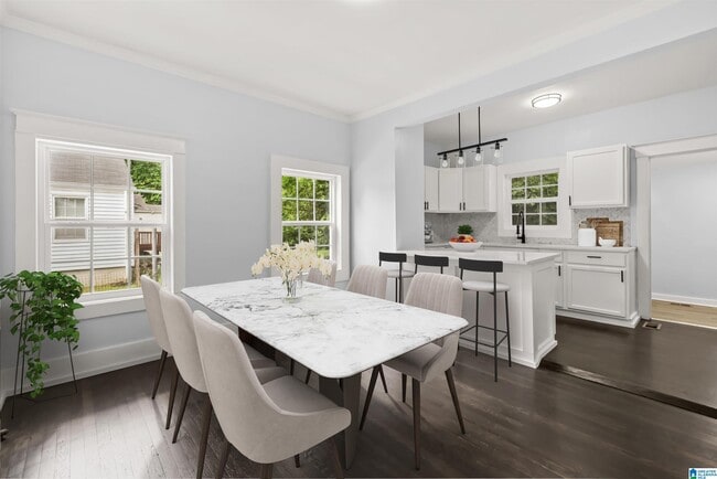 Photo - 8028 5th Ave N