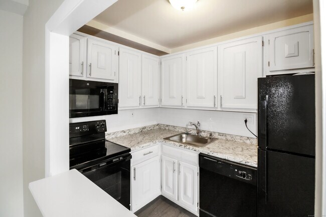 Photo - 1310 Berlin Tpke Unit 208