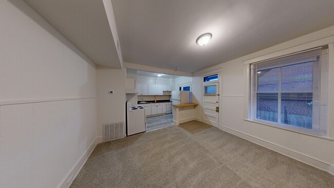 3215 O St NW