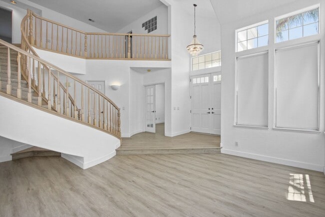 Photo - Gorgeous Costa Mesa Home in Gated Community!