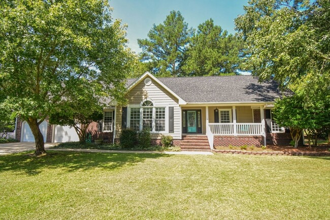 Building Photo - 3 Bedroom 2.5 Bathroom with a Bonus: Small... Rental