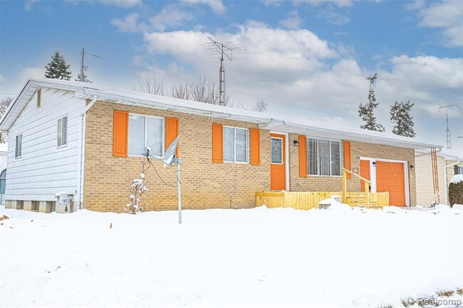 Photo - 6627 Orange Ln