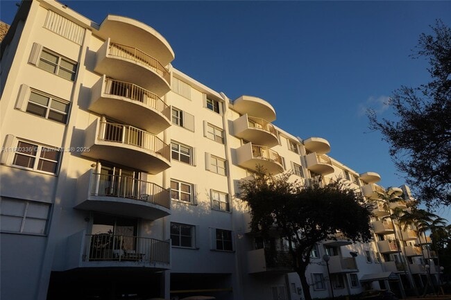 Building Photo - 210 Seaview Dr Unit 408 Rental