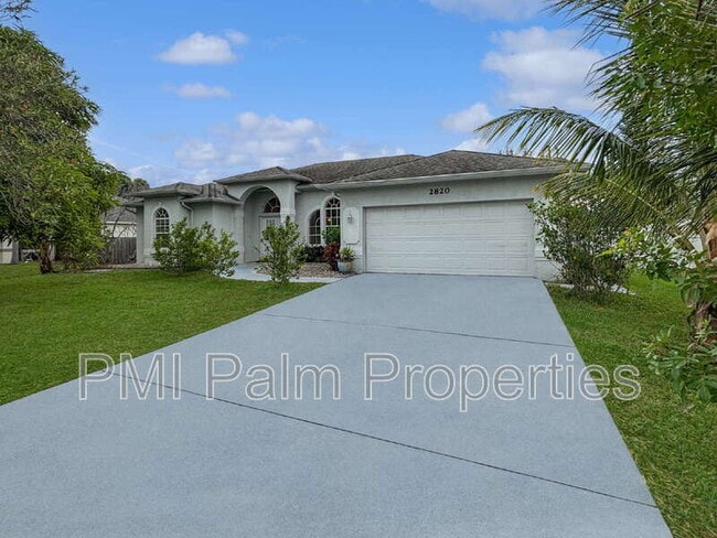 Photo - 2820 SE Melaleuca Blvd