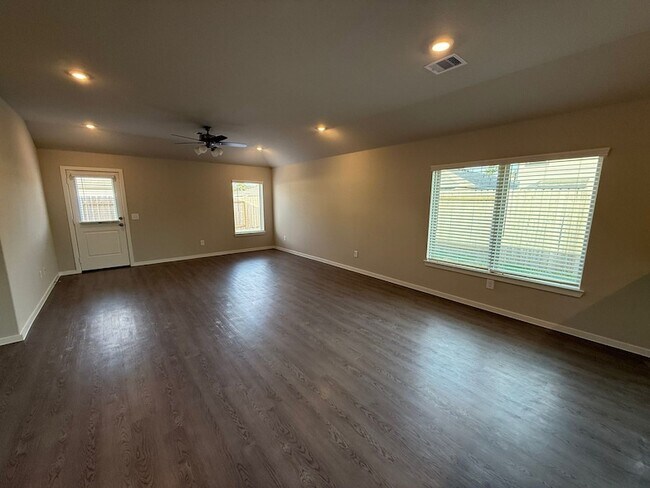 Photo - 2027 Summer Night Dr