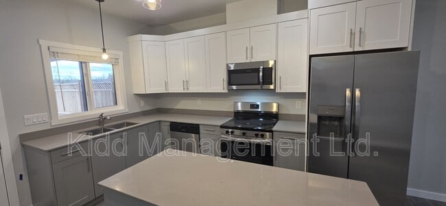 Photo - 1183 Blackburn N Rd