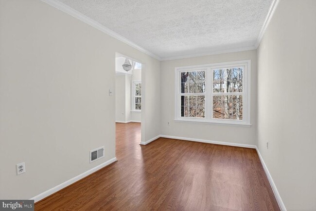 Photo - 15 Friendswood Ct Unit C