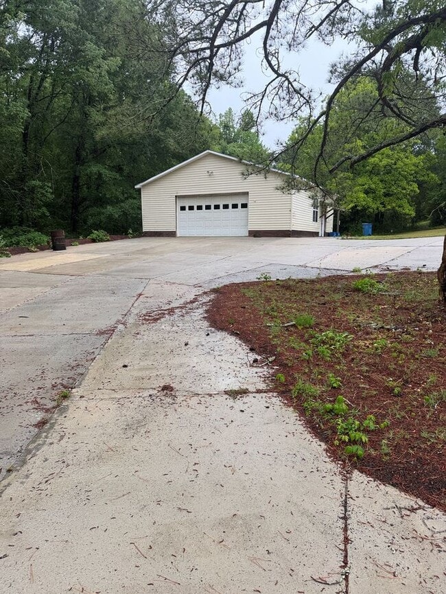 Photo - 627 Central Cabarrus High Rd