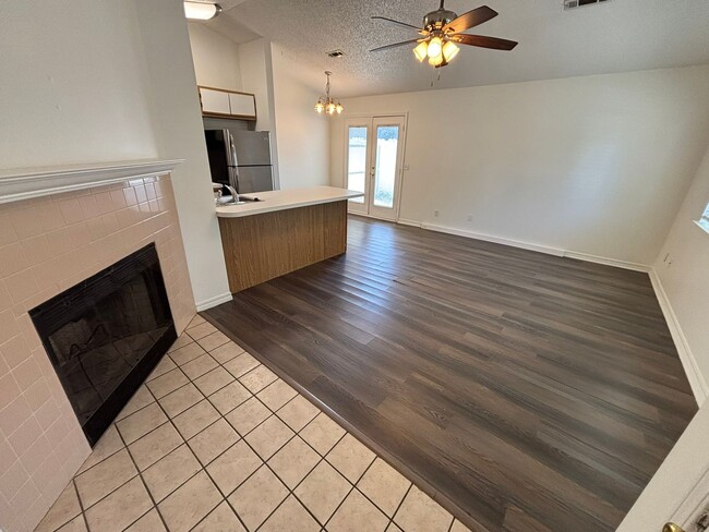 Photo - Make This Your Next Home! 2 Bedrooms, 1 Bathroom With A Garage and Lawn Maintenance *No Pets*