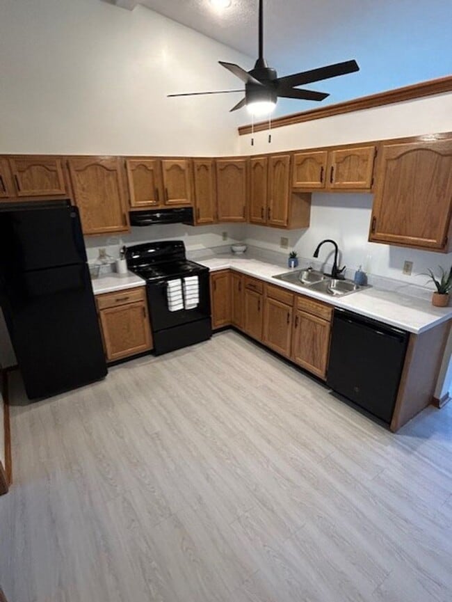 Photo - Updated Ranch with 2 Bedrooms, 1 Bath, and 1-Car Attached Garage in Troy, Ohio - Your Perfect Hom... Unit 1565-A Wayne St