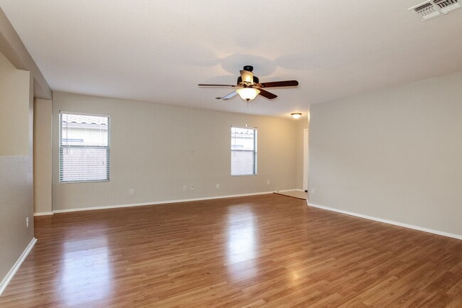Photo - 3008 W White Feather Ln