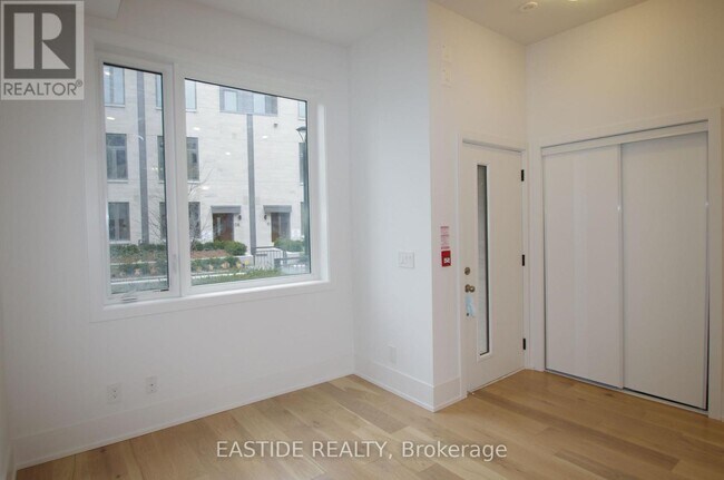 Photo - 165 Pears Ave.