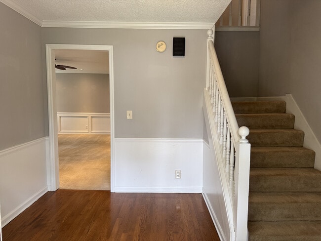 Photo - 1270 Morgan Chase Ter NE